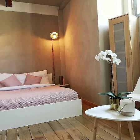 Apartmán Le Loft Des Horlogers - Centre Ville - Parking *